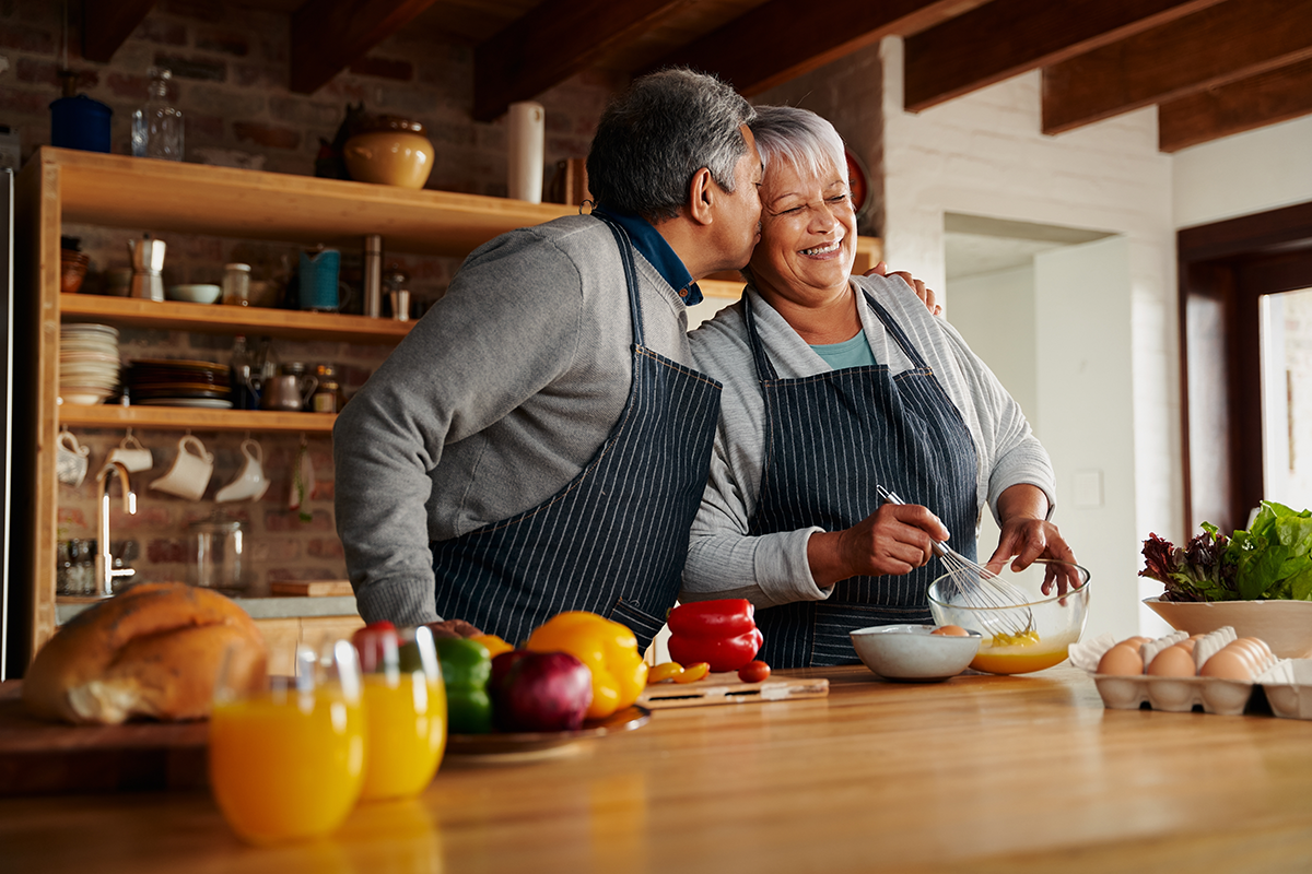 Liver problems can develop silently, but over time, they may cause noticeable symptoms. Here are some signs to watch for: