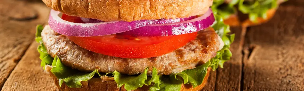 Burgers de dinde BBQ à l’érable et aux courgettes