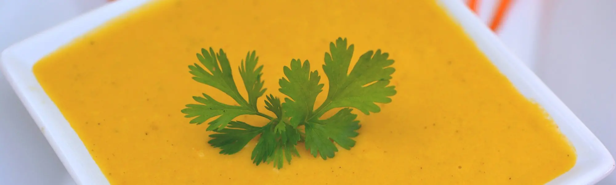 Crème de carottes et gingembre (Sans produit laitier, gluten, ou solanacée)