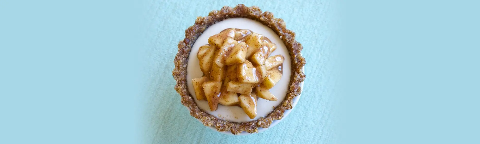 Tartelettes aux pommes crues et au caramel