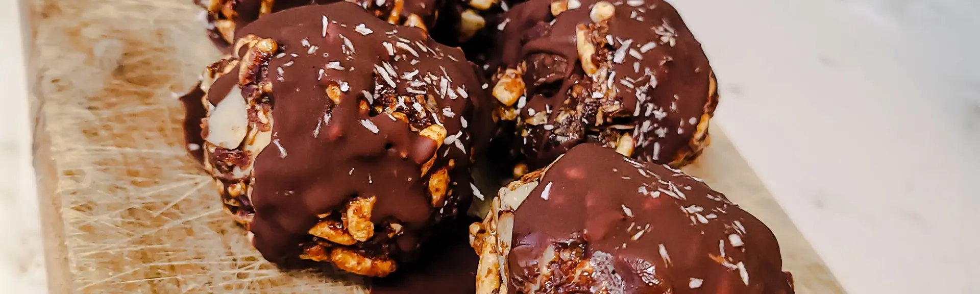 Boules d’énergie chocolatées