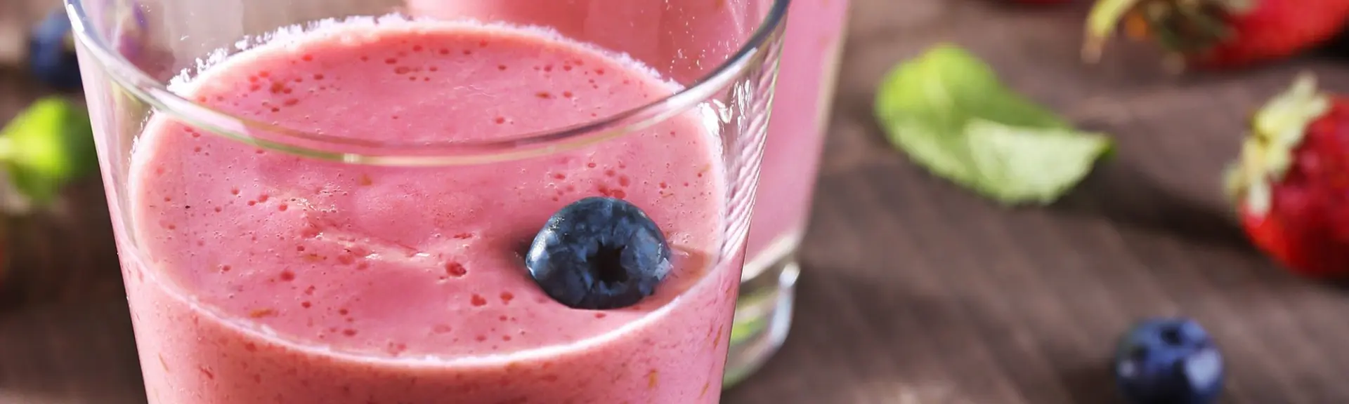 Savoureux smoothie aux baies et aux lentilles