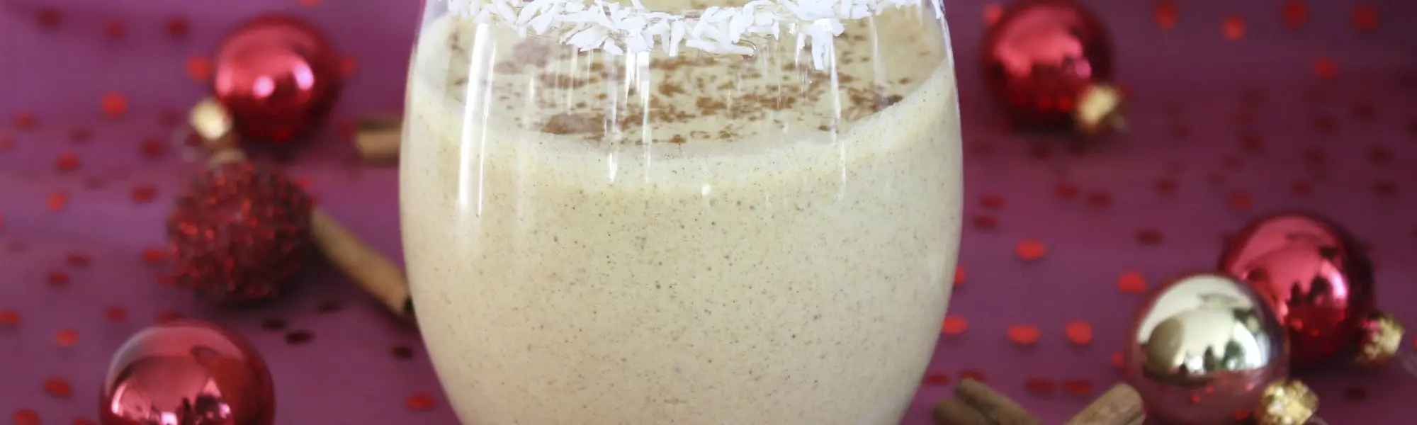 Lait de coco glacé au curcuma